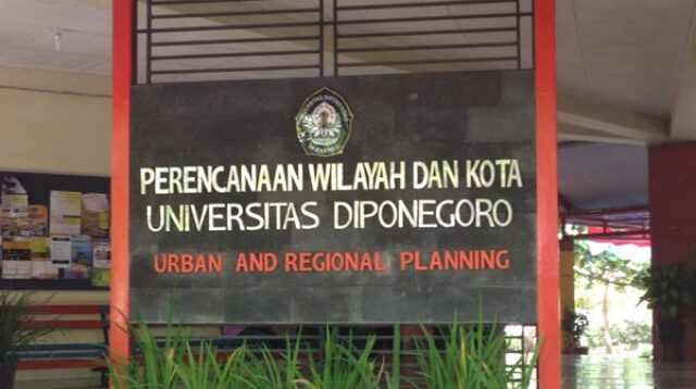 Gedung PWK UNDIP